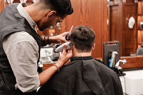 best barbers nearby|recommended barbers near me.